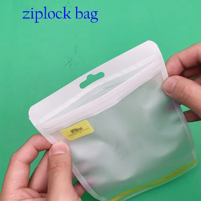 Hi-Q Custom Logo Self Seal Zipper Plastic Retail Packaging Three Side Seal Laminated Zipper Plastic Bags (Thiết kế logo Hi-Q)