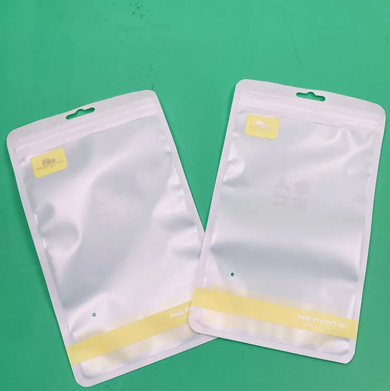 Hi-Q Custom Logo Self Seal Zipper Plastic Retail Packaging Three Side Seal Laminated Zipper Plastic Bags (Thiết kế logo Hi-Q)